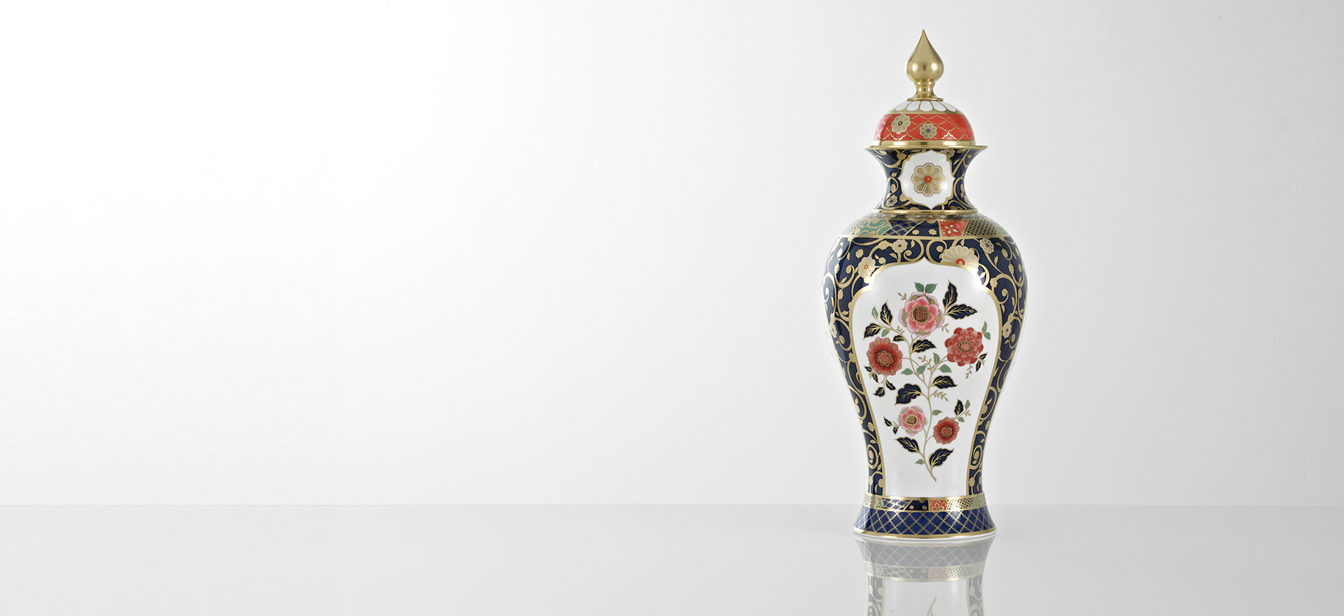 Hand Painted Floral Fine Bone China Vase